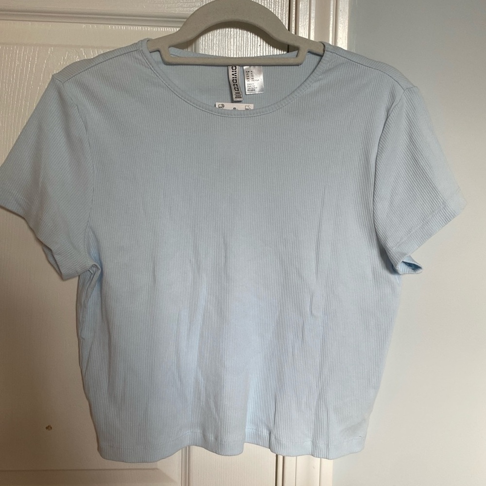 H&M tee